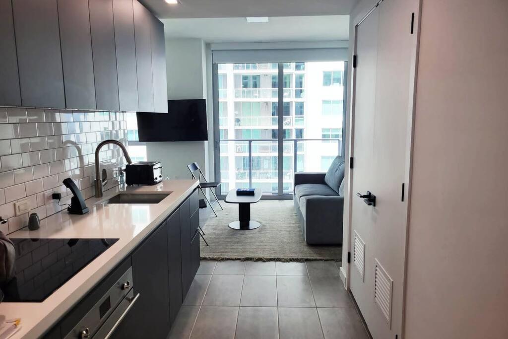 Apartament Stylish Modern Downtown Studio Free Parking Miami Zewnętrze zdjęcie