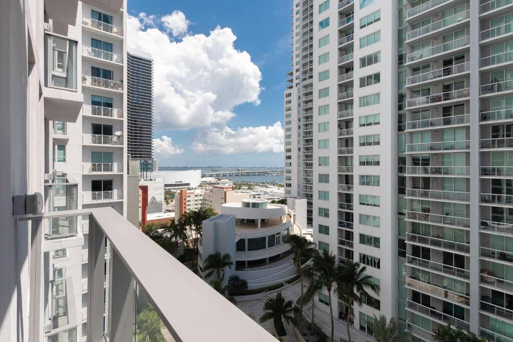 Apartament Stylish Modern Downtown Studio Free Parking Miami Zewnętrze zdjęcie